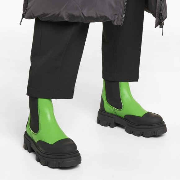 Like NEW Ganni Calf Leather Mid Chelsea Boot Neon Lime Green Chunky Lug sole - Picture 2 of 9